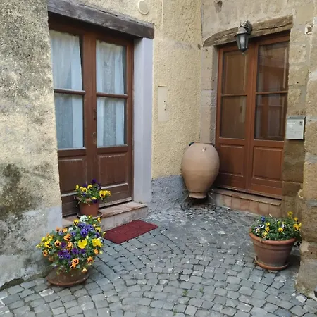Living Into History Apartment Farnese