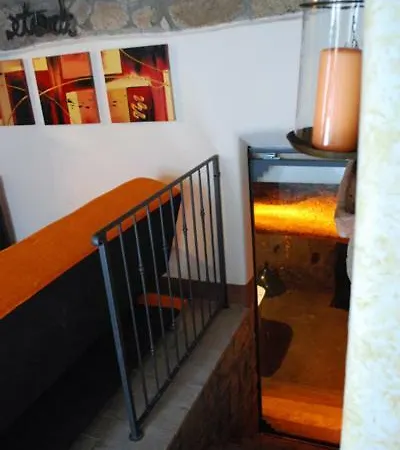 Living Into History Apartment Farnese